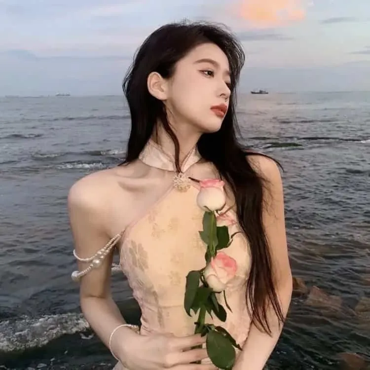 极致复仇伦理《圣殇》威尼斯金狮奖：冷血催债人与突然出现的母亲，人性的毁灭与崩塌