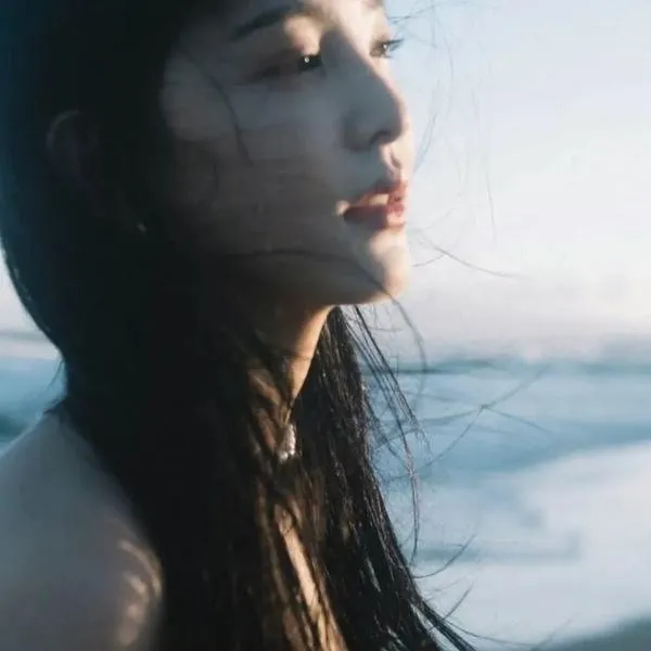 纯爱催泪经典《狼少年》宋仲基朴宝英：被遗弃的狼孩与病弱少女的绝美童话，赚足眼泪